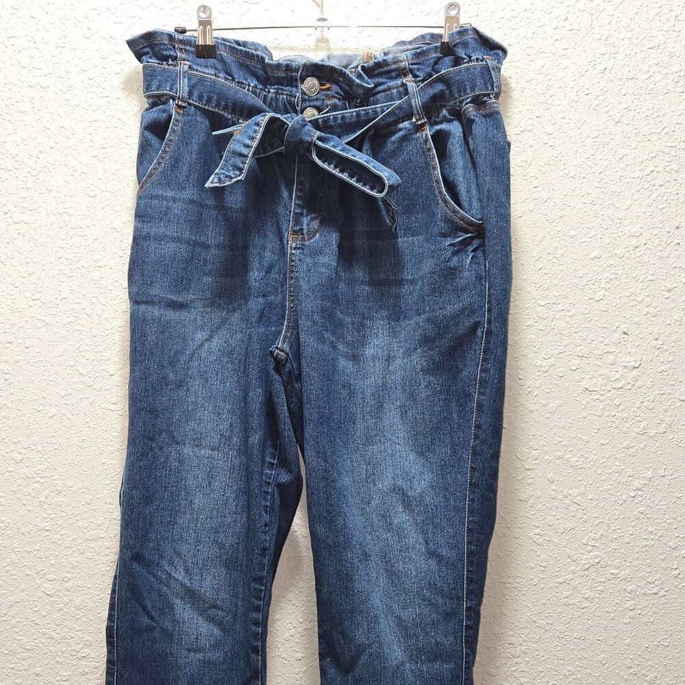 Almost Famous Jeans XL, Good used condition